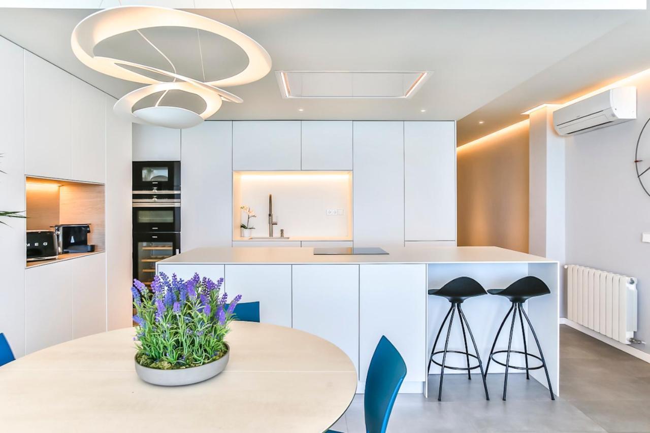 Magnifico Apartamento - Primera Linea De Mar Calafell Bagian luar foto