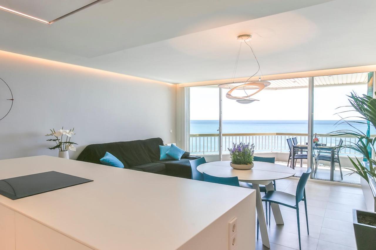Magnifico Apartamento - Primera Linea De Mar Calafell Bagian luar foto