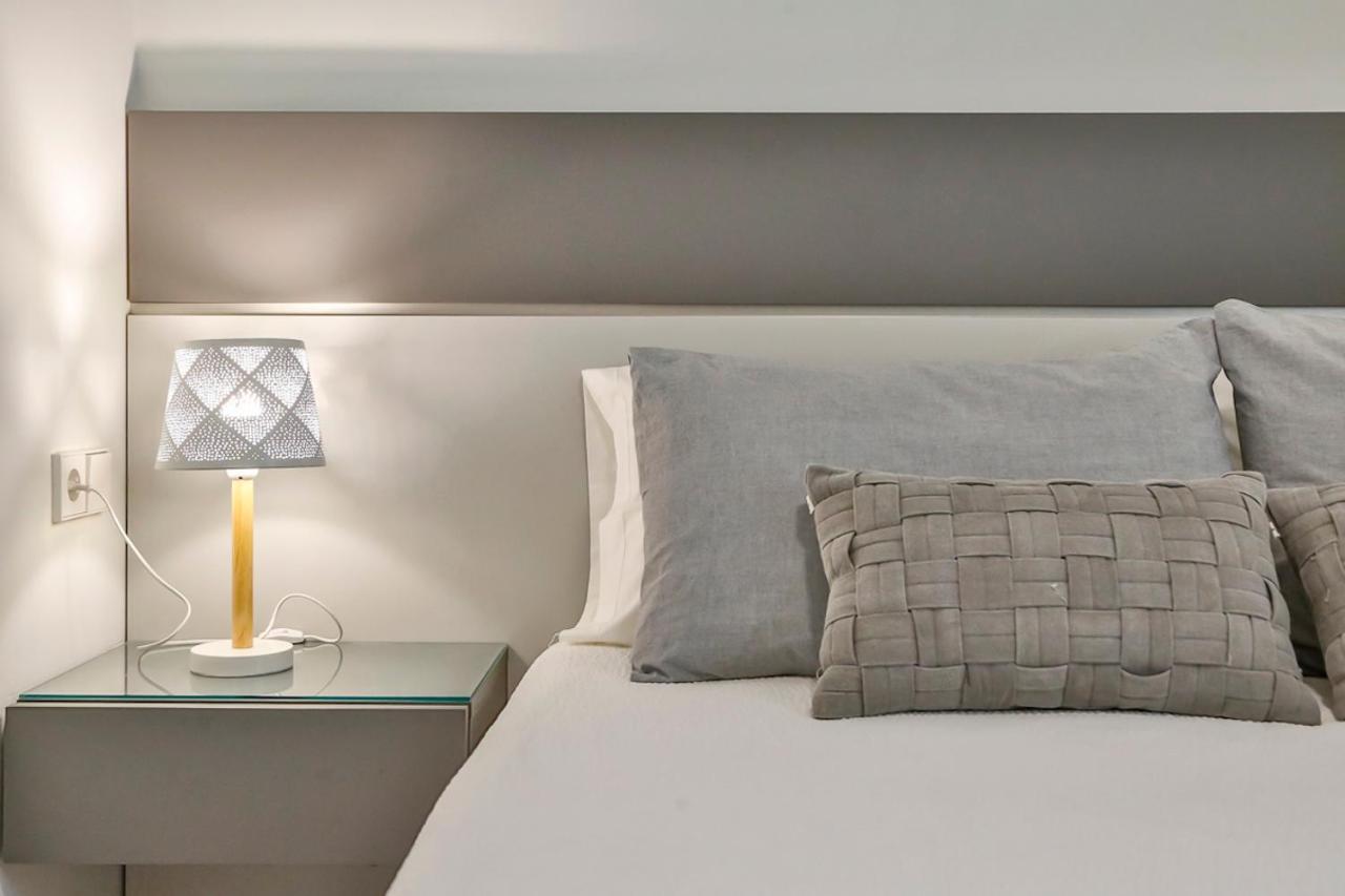 Magnifico Apartamento - Primera Linea De Mar Calafell Bagian luar foto